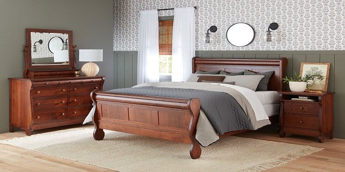 Classic Sleigh Beds